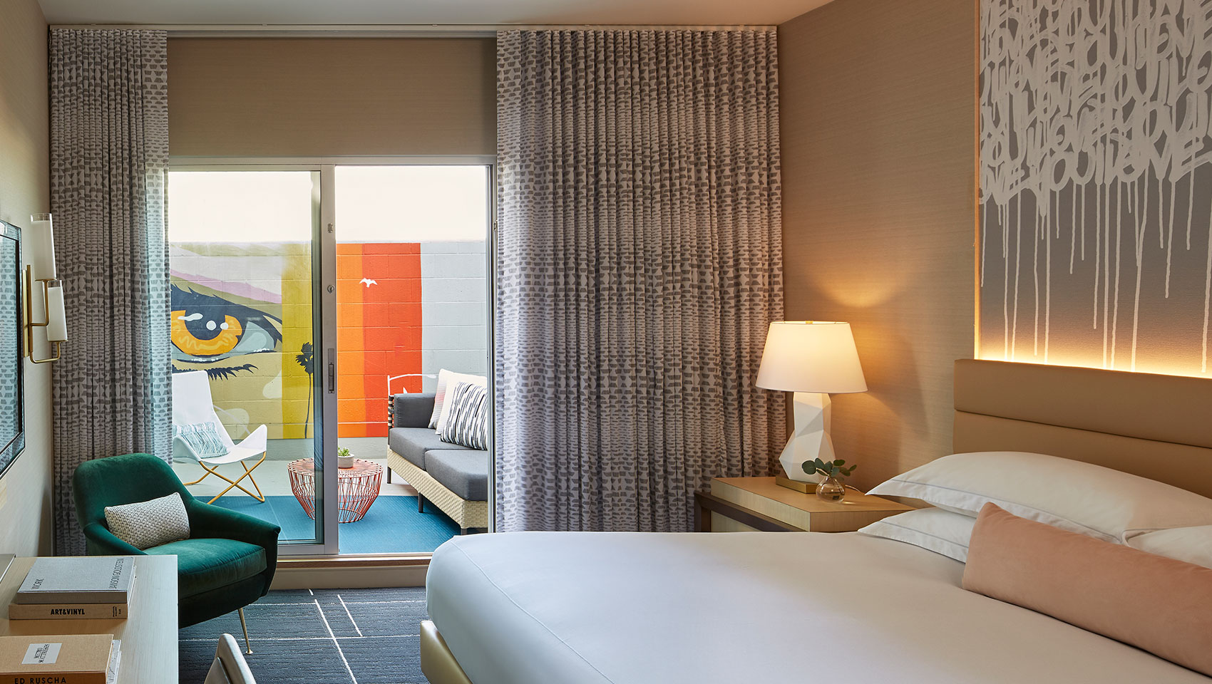Guestroom with 1 King Bed and Patio