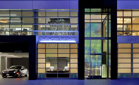 Hotel Wilshire Exterior